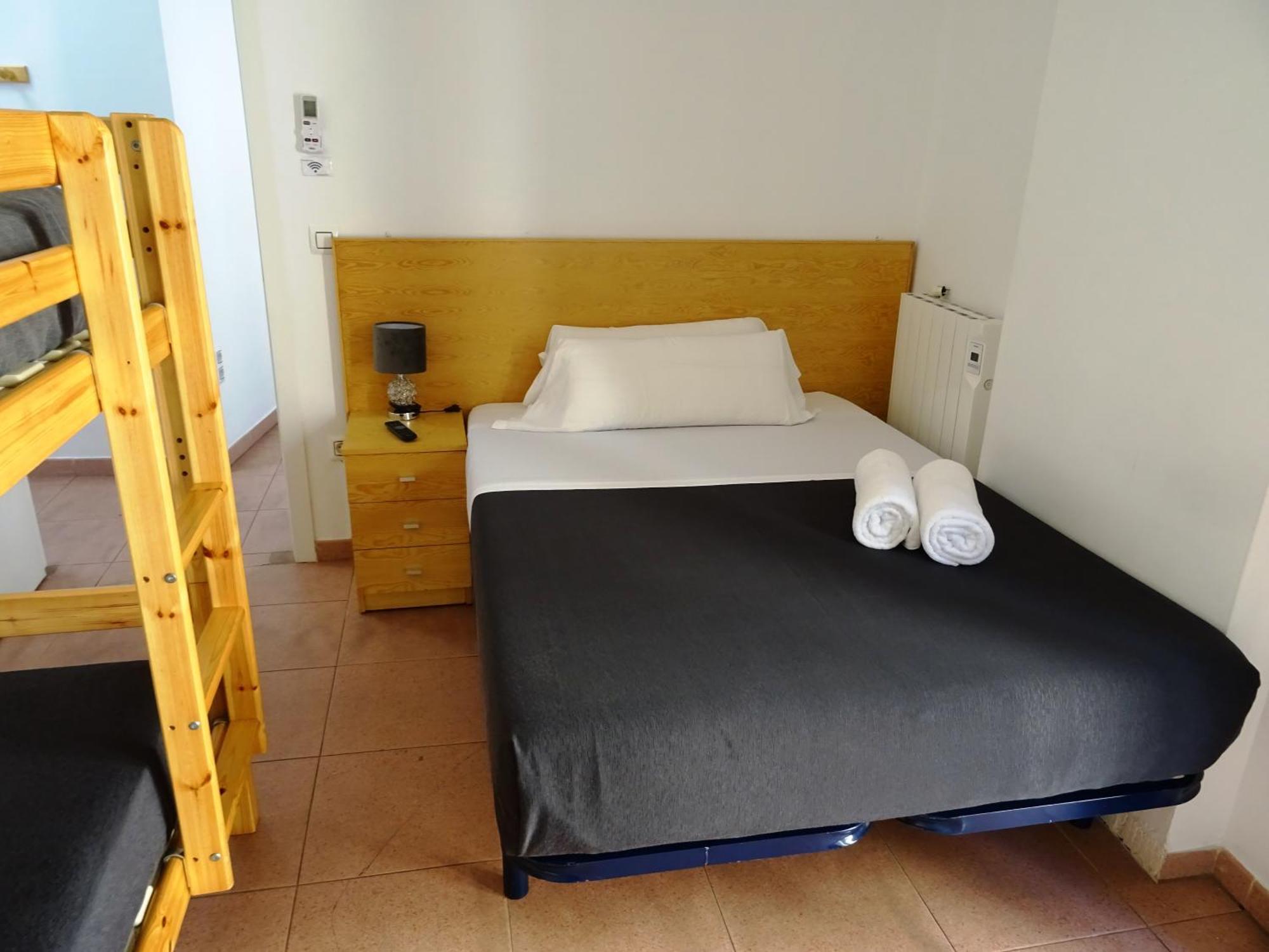 Apartamento Center Plaza Figueres Figueras Exterior foto