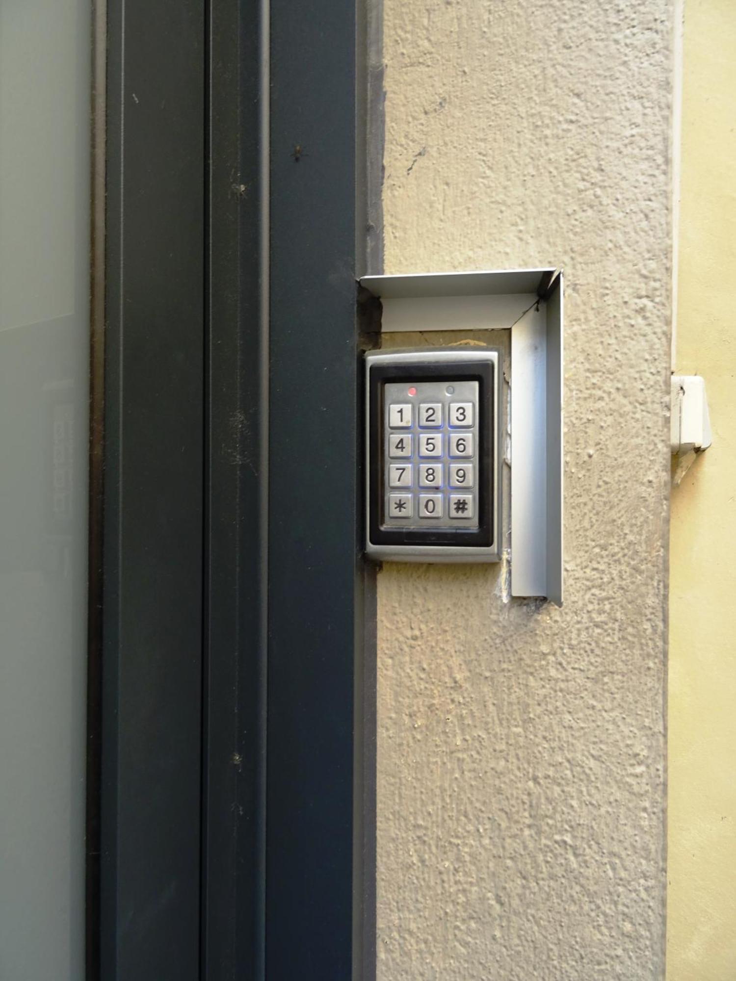 Apartamento Center Plaza Figueres Figueras Exterior foto