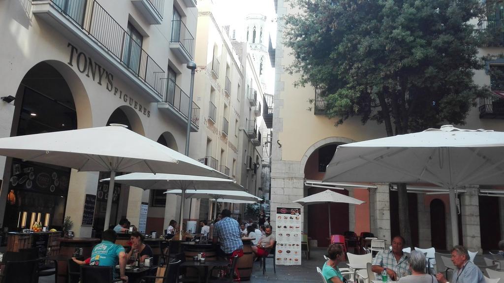 Apartamento Center Plaza Figueres Figueras Exterior foto