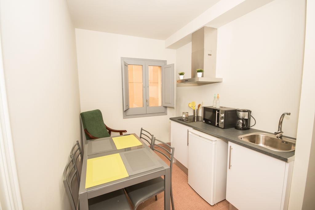 Apartamento Center Plaza Figueres Figueras Exterior foto