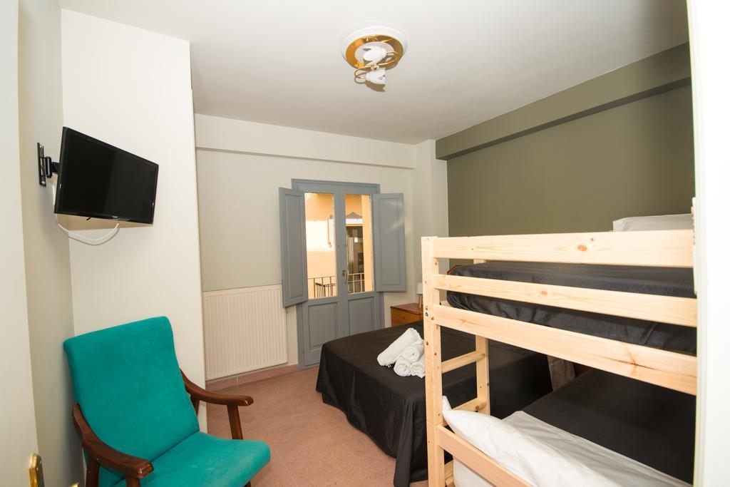 Apartamento Center Plaza Figueres Figueras Exterior foto