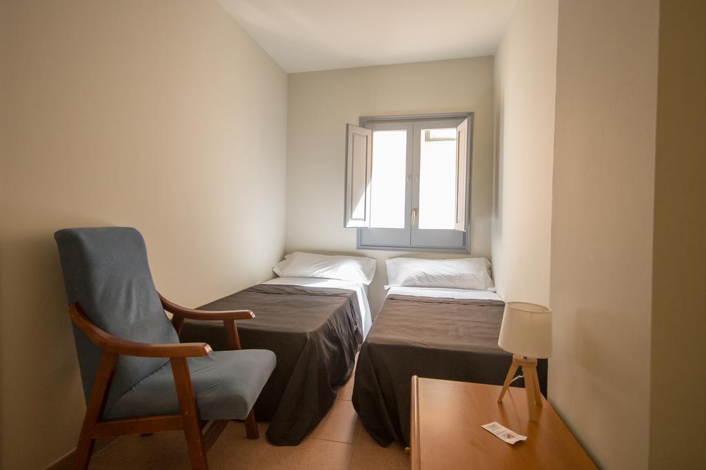 Apartamento Center Plaza Figueres Figueras Exterior foto